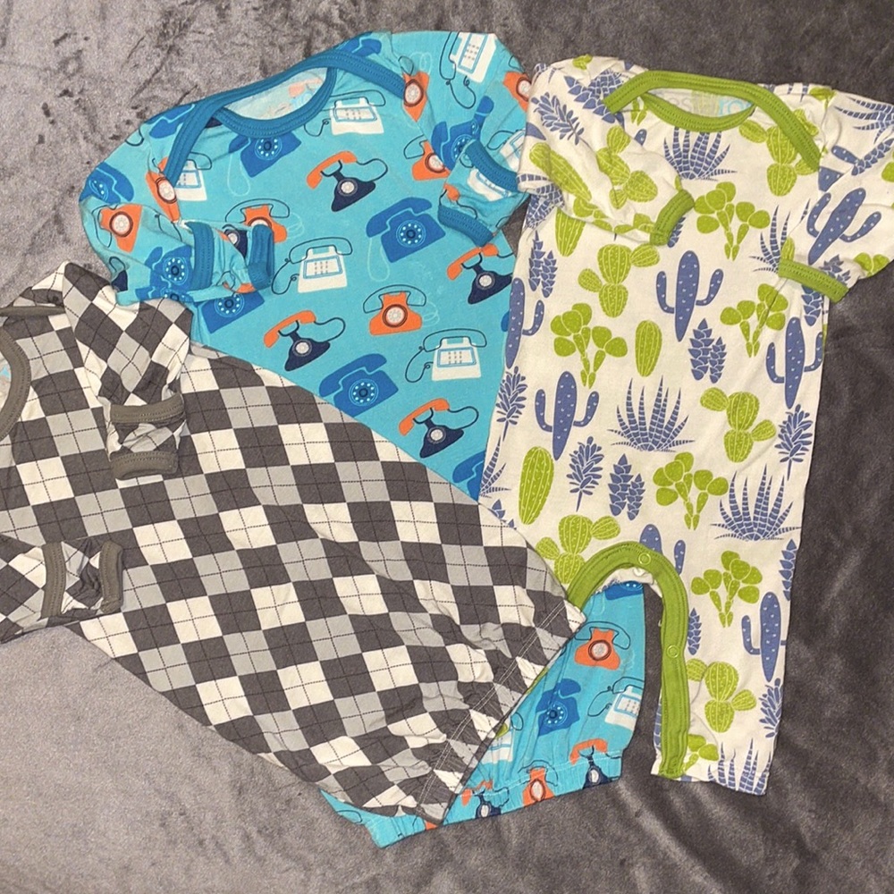 0-3 Month 3 Pc Boy Unisex Infant Gowns Unimaginable Possibilities!